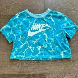 Nike crop top pool water blue size small